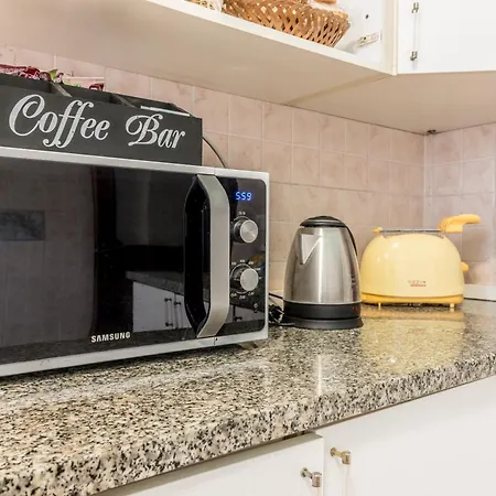 Dimora Armanda Róma